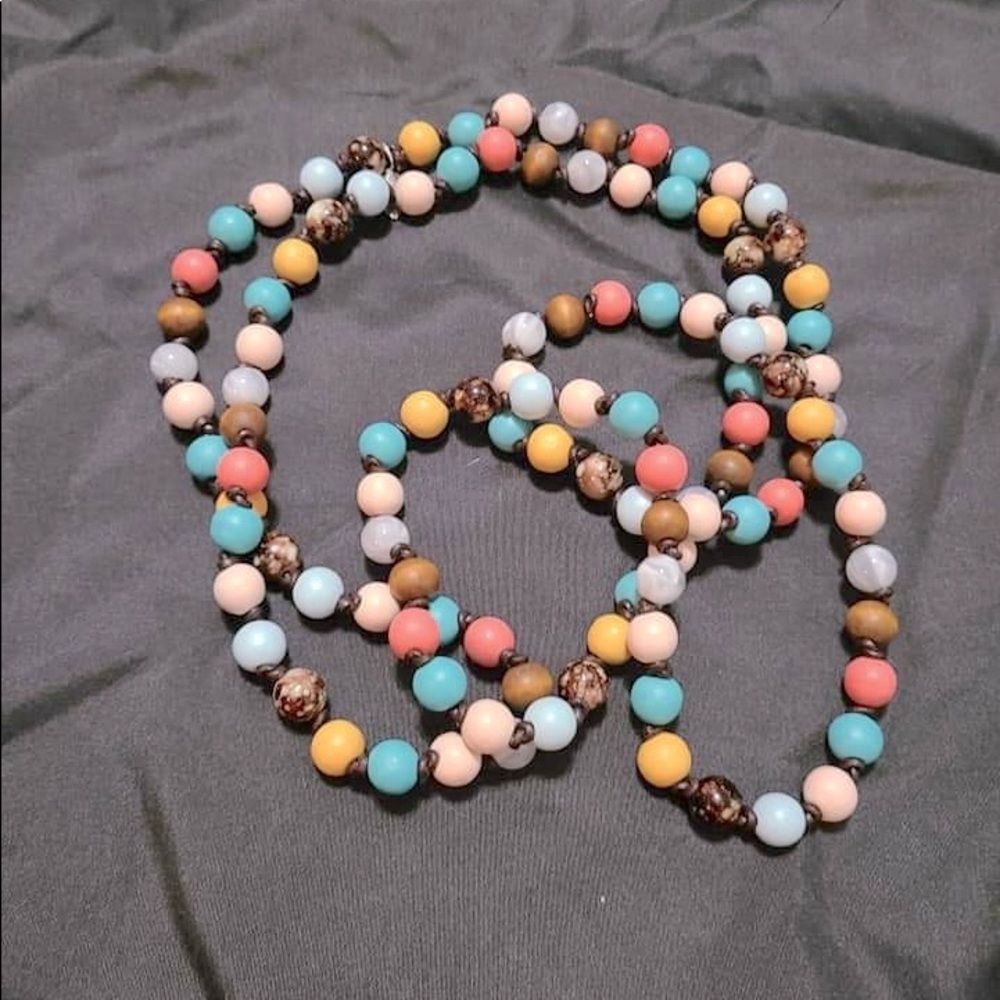 NWT Sawyer Marie Plunder beaded Necklace.